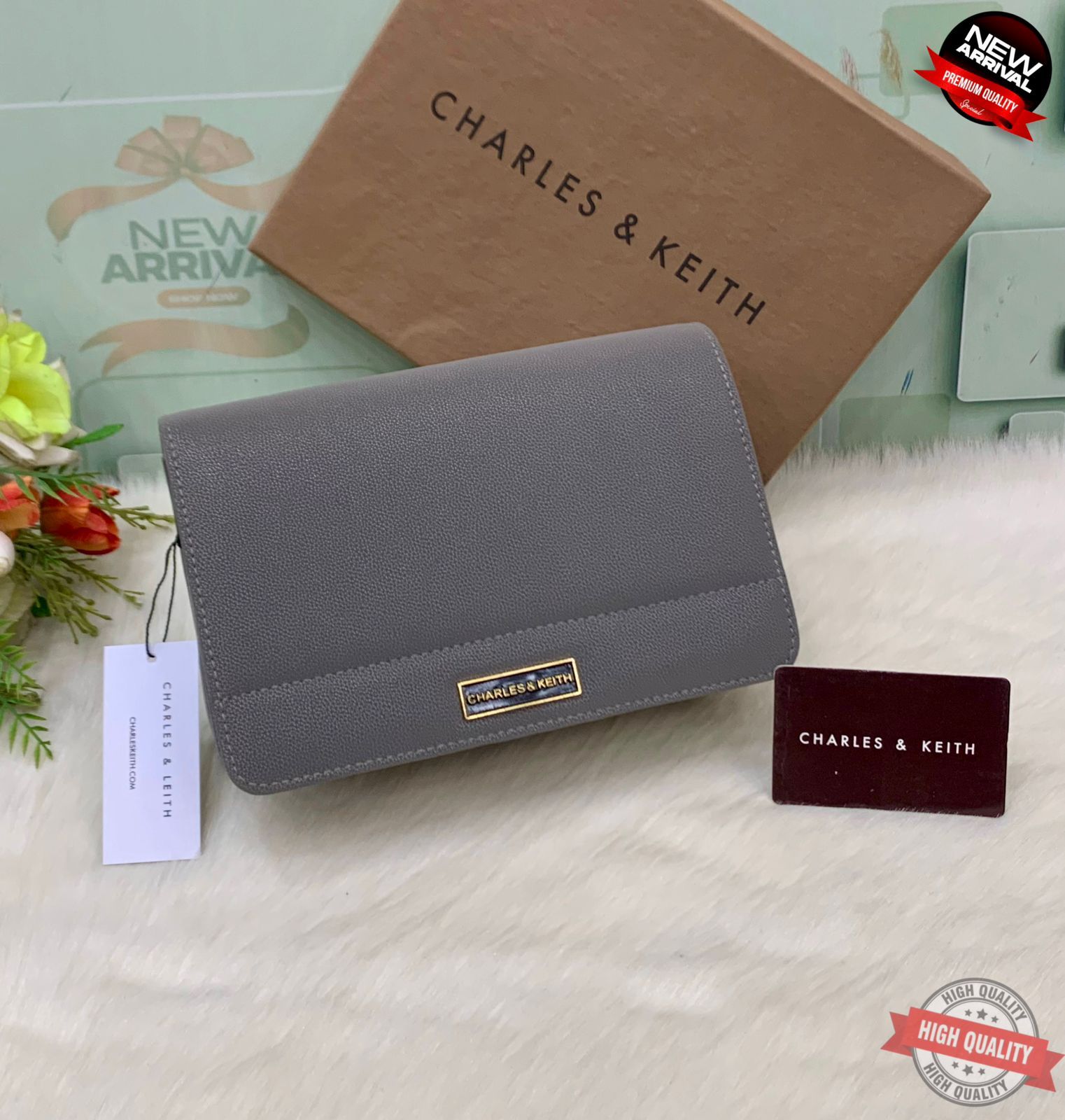 Charles & Keith Side Cross Style Bag