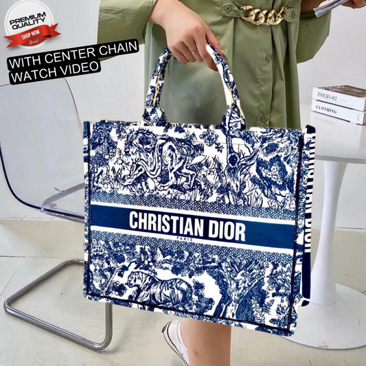 Christian Dior Shoulder Style Bag